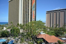 Hilton Hawaiian Village Waikiki Beach Resort
