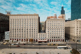 Congress Plaza