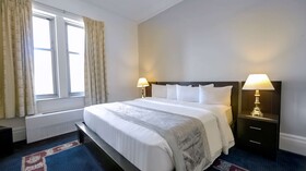 Standard king room