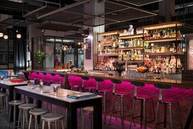 Moxy Chicago Downtown