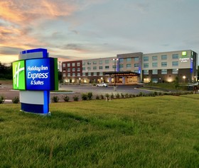 Holiday Inn Express & Suites University Research Park