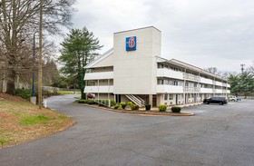 Motel 6 Charlotte Coliseum