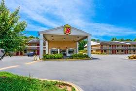 Motel 6 Charlotte NC-Northlake
