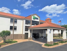 Holiday Inn Express Hillsborough - Durham Area