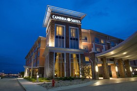 Cambria Hotel And Suites