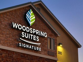 WoodSpring Suites Signature Las Colinas