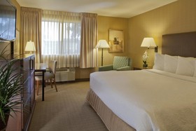 Silver CLoud Inn Bellevue