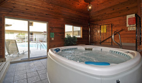 RiverTree Inn & Suites