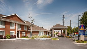 Best Western Wheatland Inn