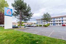 Motel 6 Seattle North - Kirkland