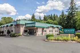 Quality Inn & Suites Lacey I-5
