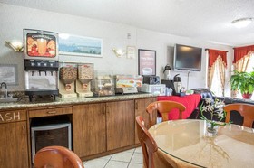 Econo Lodge Seatac Airport North